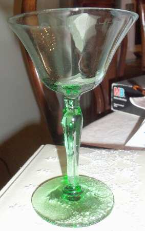 877 Green (Light Green) Champagne/Tall Sherbet