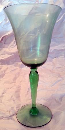 877 Green (Light Green) Water Goblet