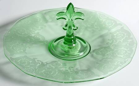 Acanthus Green Center Handle Tray