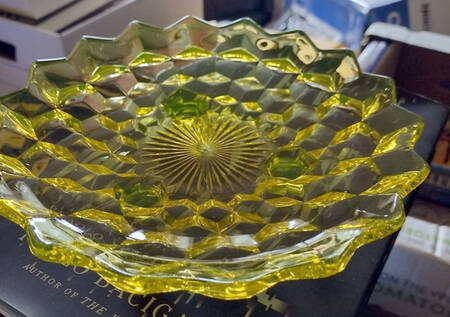American Clear (Stem 2056) Yellow Bon Bon