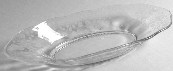 Arcady (Stem 6014, Etch 326) 11" Oval Celery