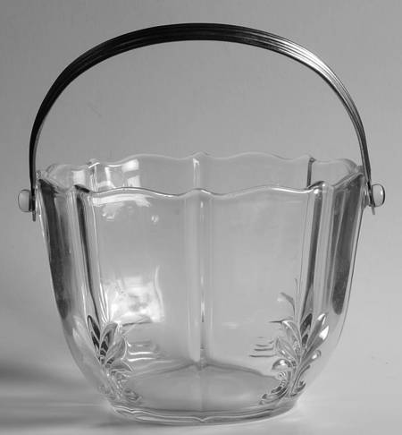 Baroque Clear Baroque Ice Bucket with Handle, No Tongs