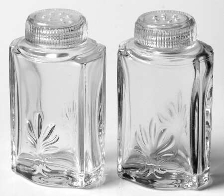 Baroque Clear Shaker Set with Glass Lids (Baroque Shape)