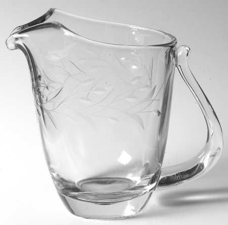 Bridal Wreath (Stem 6049) 38 Oz Pitcher