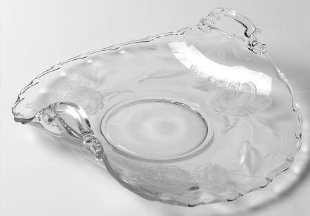 Camellia 9" Handled Muffin Tray