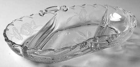 Camellia 11" Oval 3 Part Relish