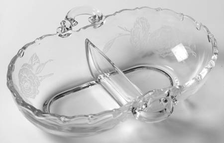 Camellia 7" Oval 2 Part Relish