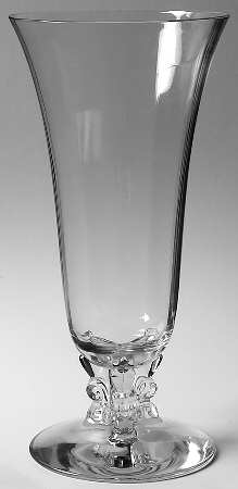 Cellini (Regular Optic) 9" Footed Flower Vase