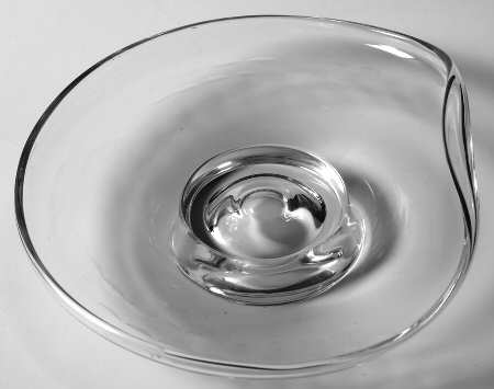 Circlet (Cut) Canape Plate