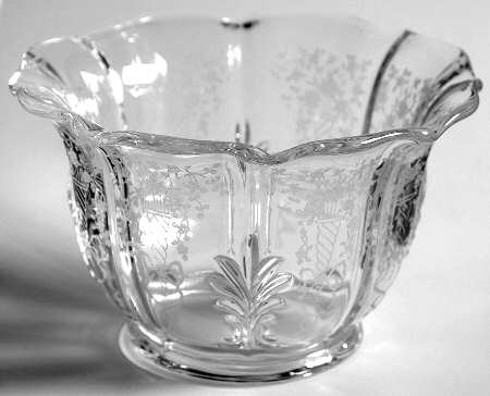 Corsage Clear Mayonnaise Bowl (Baroque Shape)