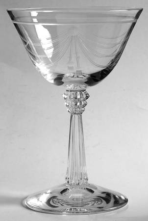 Drape Champagne/Tall Sherbet