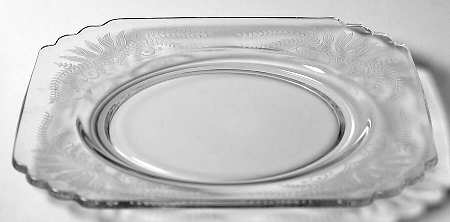 Fern (Clear Base) Stem #4020 Square Plate