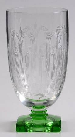 Fountain Green Footed Tumbler