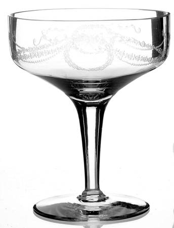 Garland (Etch 237, Stem 880) Stemmed Bon Bon