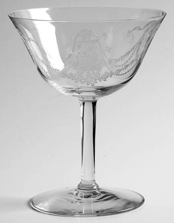 Garland (Etch 237, Non Optic, Stem 766) Champagne/Tall Sherbet