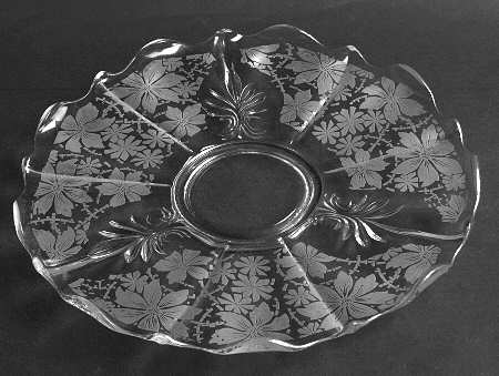 Gold Lace 14" Torte Plate (Baroque Shape)