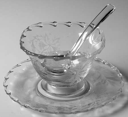 Heather Mayonnaise Bowl, Underplate and Ladle
