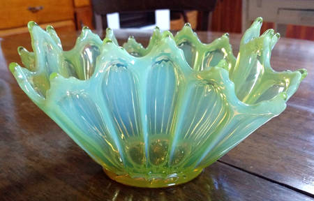 Heirloom Yellow 8" Round Crimped Bowl