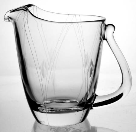 Heraldry 52 Oz Pitcher