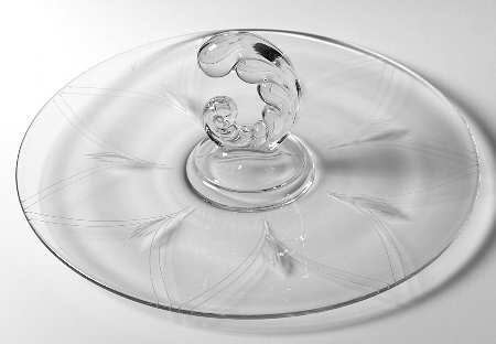 Heraldry Center Handle Tray