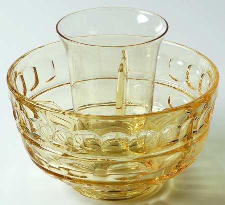 Hermitage Topaz Ice Dish with Tomato Insert
