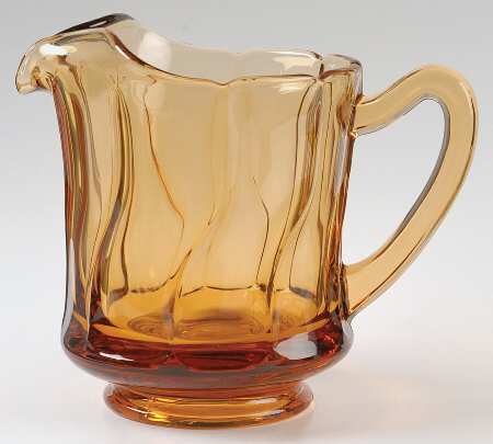 Jamestown Amber 40 Oz Pitcher