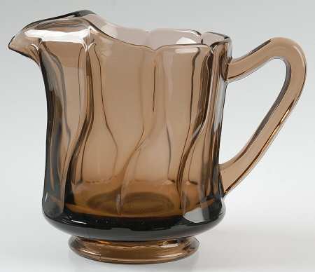 Jamestown Brown 40 Oz Pitcher