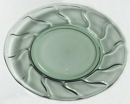 Jamestown Green Luncheon Plate