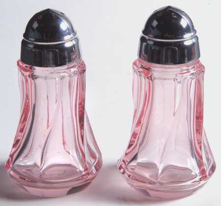 Jamestown Pink Shaker Set w/Metal Lids