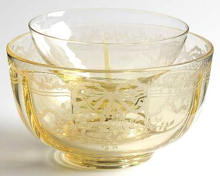 June Topaz (Yellow) Ice Dish with Fruit Cocktail