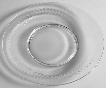 Laurel (Stem 6017) Luncheon Plate