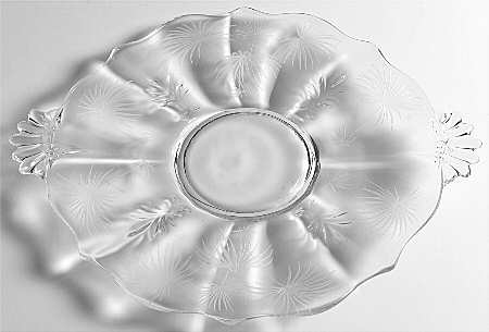 Lido Clear Handled Cake Plate (Baroque Shape)