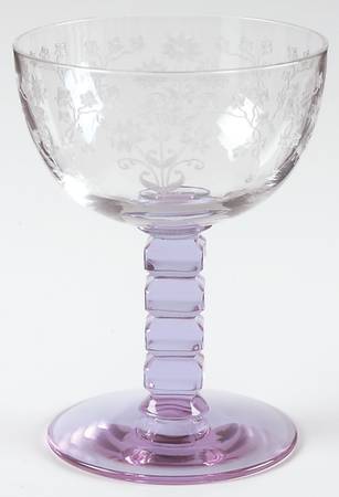 Manor-Wisteria Champagne/Tall Sherbet