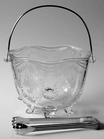 Mayflower Ice Bucket with Detachable Handle and Tongs