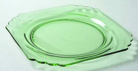 Mayfair Green (Light Green, Line 2419) Dinner Plate
