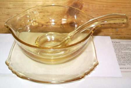 Mayfair Topaz Sauce Boat with Underplate