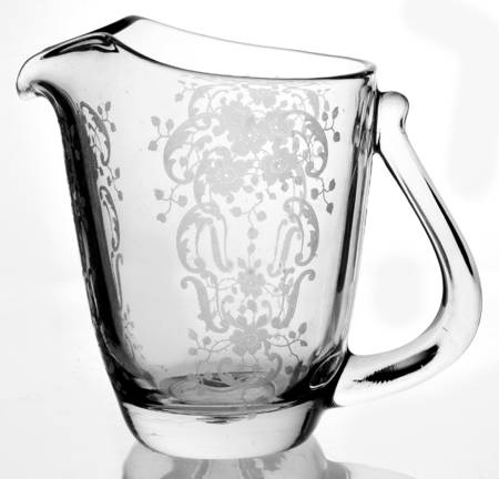 Meadow Rose Clear 32 Oz Ice Lip Pitcher