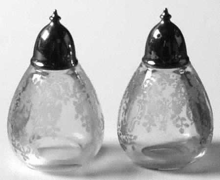 Meadow Rose Clear Shaker Set w/Metal Lids