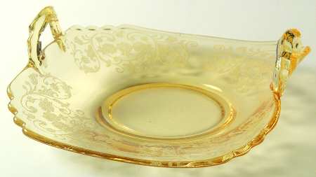 Minuet Yellow (Stem 4020, Yellow Stem) 2 Handled Bon Bon