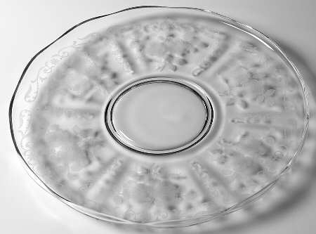 Midnight Rose 14" Torte Plate