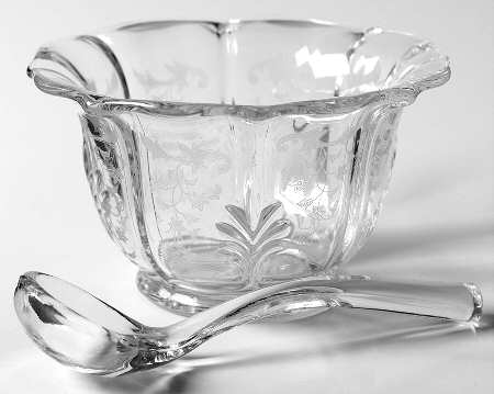 Navarre Clear Mayonnaise Bowl & Ladle (Baroque Shape)