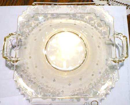 New Garland Topaz (Yellow, Stem 4020) 2 Handled Bon Bon