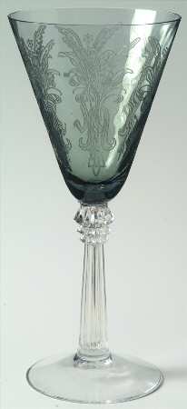 Nouveau Grey Wine Glass