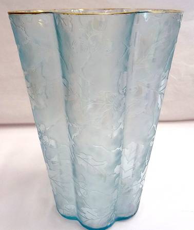 Oakwood Blue (Iridescent Brocade) 8" Flower Vase