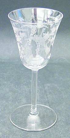 Oriental (Stem 766, Etch 250) Wine Glass