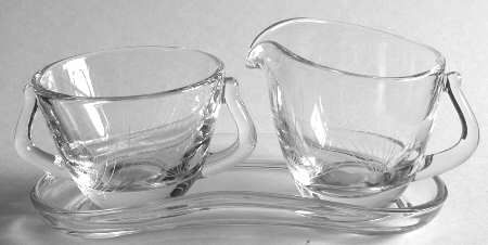 Pine Creamer, Sugar and Tray Set