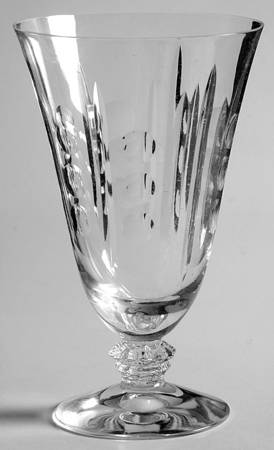 Raynel Footed Tumbler
