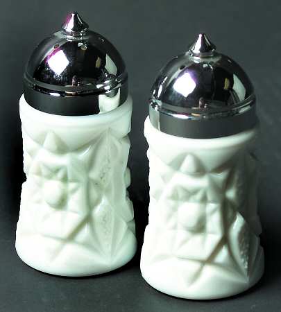 Winburn Milkglass Shaker Set w/Metal Lids