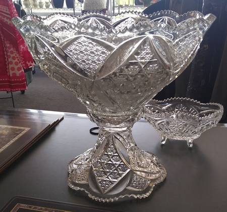 Sherwood (Stem #1605) Punch Bowl with Stand