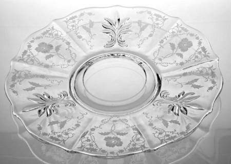 Shirley Cracker Plate (Baroque Shape)
